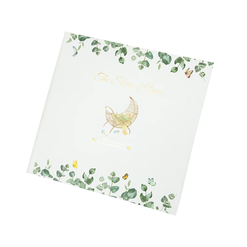 Ylellinen vauvan päivittäisen kasvun muistikirja